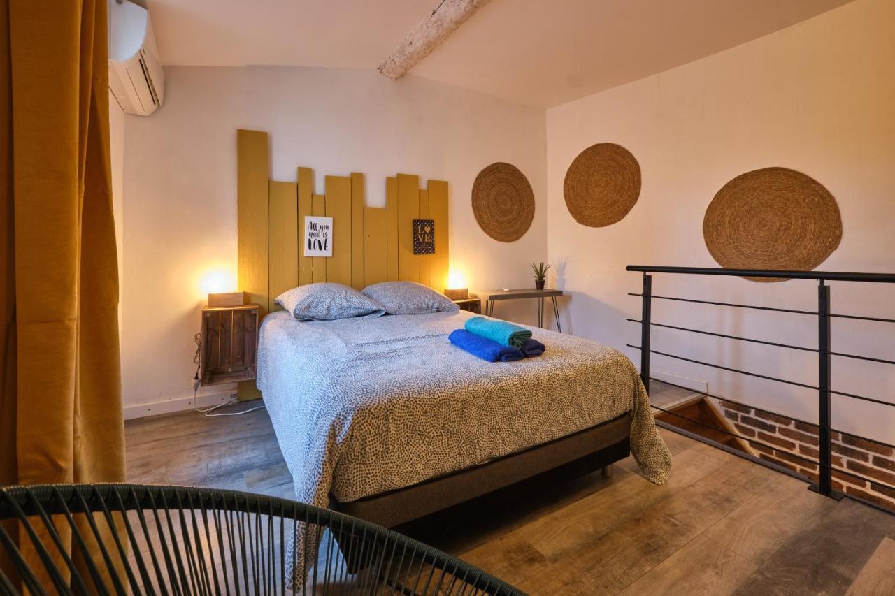 Melina - Jacuzzi - Maison Avec Cour Climatisee Proche Cite Medieval カルカソンヌ エクステリア 写真