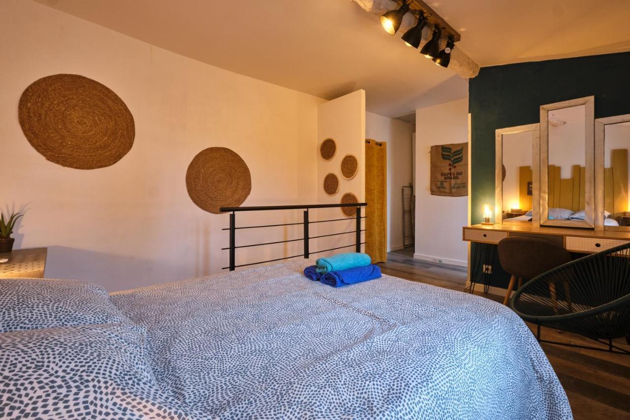 Melina - Jacuzzi - Maison Avec Cour Climatisee Proche Cite Medieval カルカソンヌ エクステリア 写真