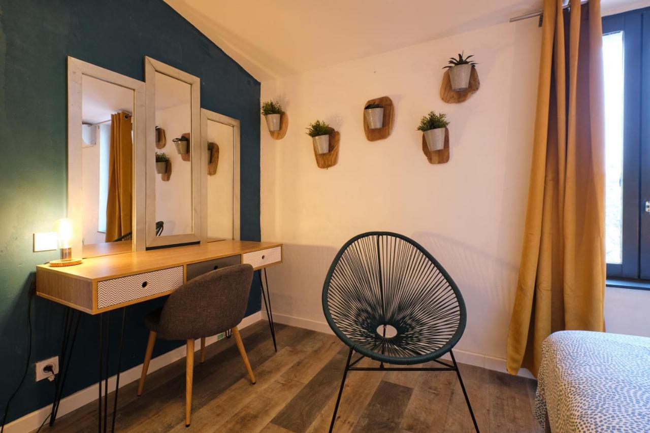 Melina - Jacuzzi - Maison Avec Cour Climatisee Proche Cite Medieval カルカソンヌ エクステリア 写真